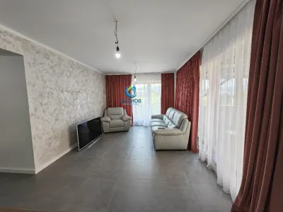 Inchiriem Apartament 3 Camere, Partial Mobilat, Open Space, Tractorul - foto 19