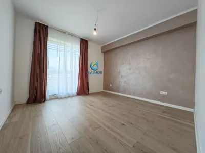 Inchiriem Apartament 3 Camere, Partial Mobilat, Open Space, Tractorul - foto 8