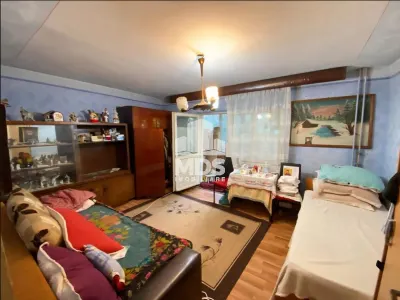Decomandat 35 mp la etajul 2 cu centrala propie in bloc izolat - foto 3