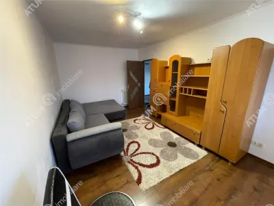De inchiriat apartament cu 3 camere decomandate si balcon tip loggie in zona Vasile Aaron Sibiu - Sibiu
