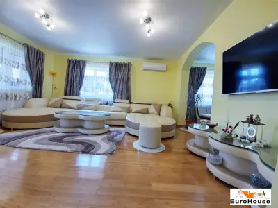 Casa de vanzare cu 4 camere in Alba Iulia - Alba Iulia