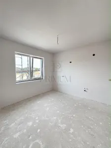 CHISODA - Duplex despartit prin carport - Premium - Panouri fotovoltaice - Finisaje la alegere - foto 4