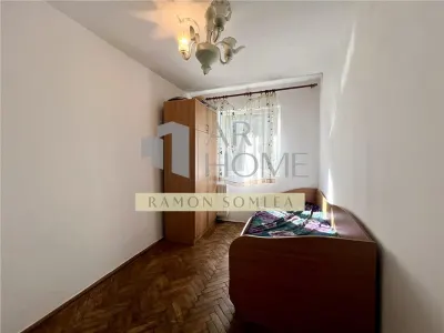 Inchiriere 3 camere, zona Vest, in Ploiesti - foto 4
