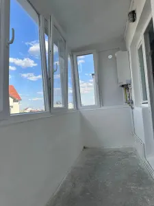 Decomandat, 38 mp cu centrala propie - foto 5