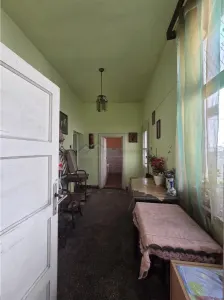 Casa cu 4 camere,curte individuala,acces auto,,ultracentral,Oradea - foto 8