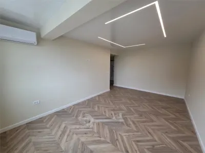 Apartament o camera Pacurari - Str. Soarelui - 42mp - 85000Euro - foto 3