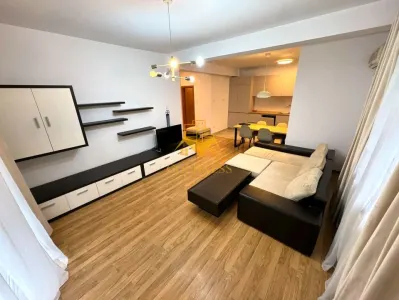 2 camere, Andrei Muresanu, Grand Hotel Italia, Trifoiului, Parcare - Cluj-Napoca