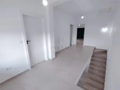 Duplex 4 camere - 130 mp utili - finisaje premium - foto 11