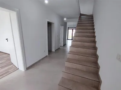 Duplex 4 camere - 130 mp utili - finisaje premium - foto 8