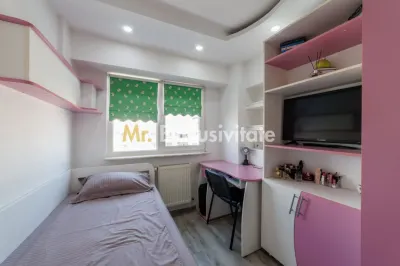 Apartament decomandat - Cartier Prundu - foto 3