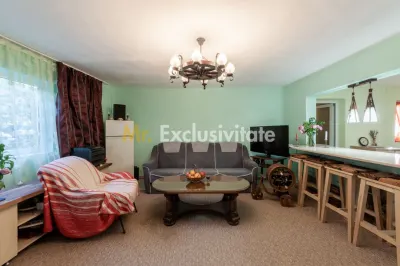 Casa vintage în com. Uliesti, jud. Dâmbovița cu livadă generoasă și anexă - foto 4