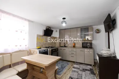 Casa  + anexa în Com.  Petresti, Sat Gherghesti - Dambovița - foto 10