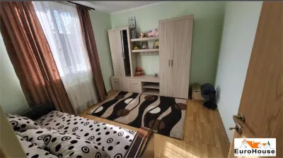 Apartament 3 Camere De Vanzare | 91 mp | Zona Stadion | Etaj 1 | 2 Băi | Complet Mobilat și Utilat - foto 2