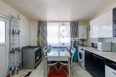 Casa la pret de garsoniera | Zona Lunca Argesului – Scenic, Pitesti - foto 8