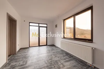 Casă spațioasă P+1+M – Izvorani, Ștefănești | Ideală pentru 2 familii! - foto 16