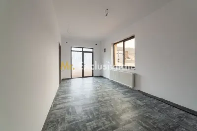 Casă spațioasă P+1+M – Izvorani, Ștefănești | Ideală pentru 2 familii! - foto 5