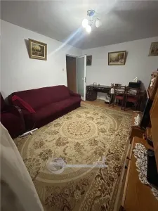 Apartament 3 camere semidecomandat Pacurari - Etaj 3 - Iasi