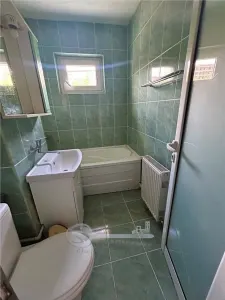 Apartament 3 camere semidecomandat Pacurari - Etaj 3 - foto 5