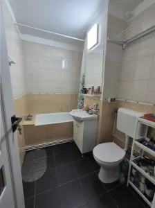 DAMBOVITA - 2 CAMERE - COMPLET RENOVAT - CENTRALA PROPRIE - foto 11