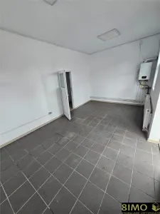 Hala metalica cu spatiu birou, 80 mp, in Scheia, Str Humorului - foto 4