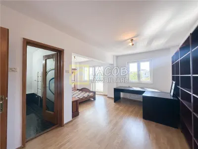 De inchiriat | Apartament de 75 mp utili in zona centrala a Bacaului - foto 9