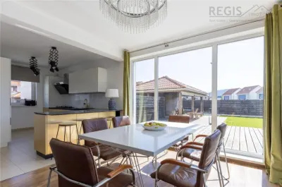 Casa de inchiriat cu gradina superba , liniste si confort in Brasov - foto 2