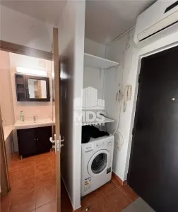 Decomandat, etaj intermediar, mobilat si utilat, linga Kaufland - Timisoara