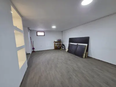 vila cu 3 apartam., spalatorie, teren 316 mp, Fedelesoiu, Daesti, Rm. Valcea - foto 15