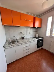 GH. LAZAR - 2 CAMERE - ETAJ INTERMEDIAR - LIFT - CENTRALA PROPRIE - DECOMANDAT - foto 5