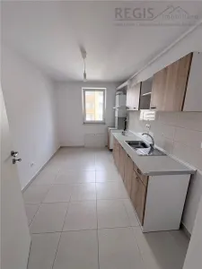 Apartament de inchiriat 2 camere zona Tractorul - foto 3