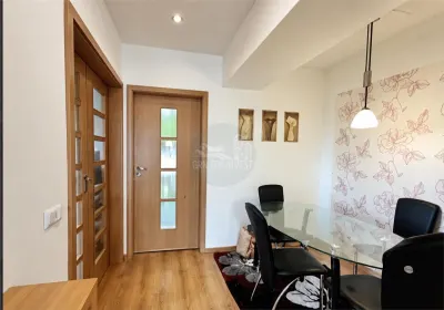 Apartament 3 camere 2 bai si balcon  Calea Poplacii - foto 5