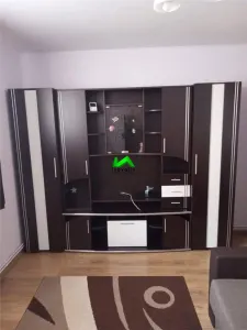 Apartament de inchiriat cu 2 dormitoare zona Valea Aurie - foto 9