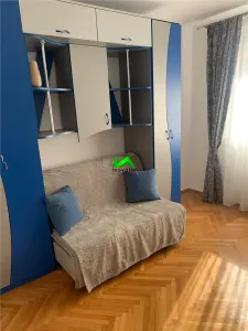 Apartament de inchiriat 3 camere Sibiu Vasile Aaron - foto 3