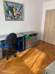 Apartament de inchiriat 3 camere Sibiu Vasile Aaron - foto 8