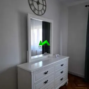 Apartament de inchiriat 3 camere pivnita Sibiu Central - foto 5