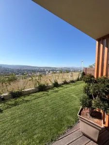 Apartament PREMIUM cu curte, terasă și lift cu acces direct în living - foto 28
