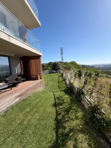 Apartament PREMIUM cu curte, terasă și lift cu acces direct în living - foto 31