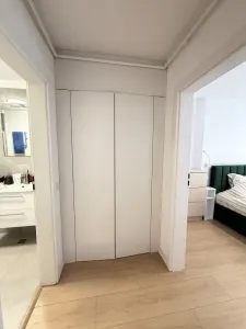 Apartament 2 camere, terasa, etaj intermediar, boxa, parcare - foto 12