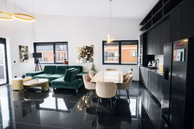 Duplex 4 camere, 170 mp, S+P+ET,  rooftop 100 mp, 4 garaje - foto 2