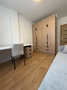 Apartament 3 camere, 2 bai, balcon, etaj intermediar, parcare - foto 13