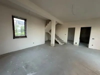 Casa de vanzare, P+1, 120 mp utili, 4 camere, 2 bai, 300 mp teren - foto 4
