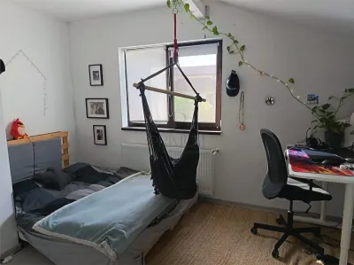 CALEA URSENI - CASA INDIVIDUALA - TOATE UTILITATILE - ZONA BUNA - foto 3