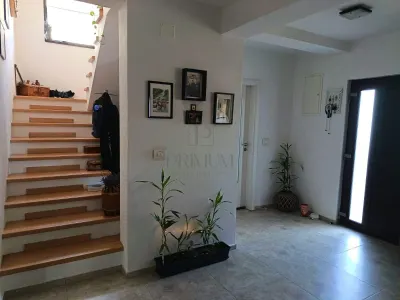 CALEA URSENI - CASA INDIVIDUALA - TOATE UTILITATILE - ZONA BUNA - foto 7
