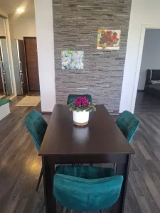 Apartament 2 camere, balcon, etaj intermediar, BMW - foto 5
