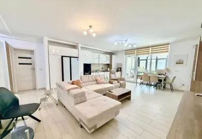 BRAYTIM - LUX - 3 CAMERE - 2 BAI - GRADINA 94mp - 2 TERASE 34mp - 2 LOC PARCARE ACOPERITE - foto 7