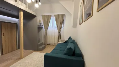 Apartament ultracentral de 41 mp utili, în imobil istoric – Str. Regel - Cluj-Napoca