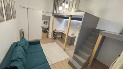 Apartament ultracentral de 41 mp utili, în imobil istoric – Str. Regel - foto 2