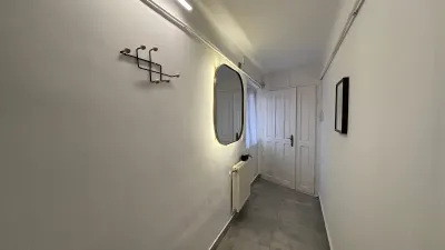 Apartament ultracentral de 41 mp utili, în imobil istoric – Str. Regel - foto 8