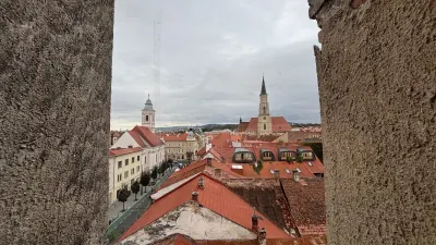 Apartament ultracentral de 41 mp utili, în imobil istoric – Str. Regel - foto 10