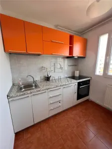 Gheorghe Lazar - Etaj intermediar cu LIFT - Decomandat - Centrala proprie - Pretabil AirBnb - foto 7